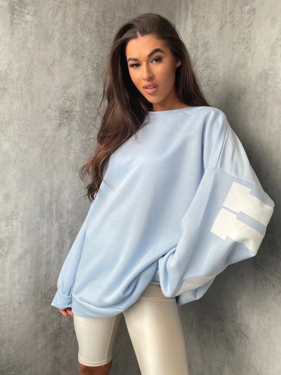 Leann Buffalo Print Oversized Sweatshirt In Blue