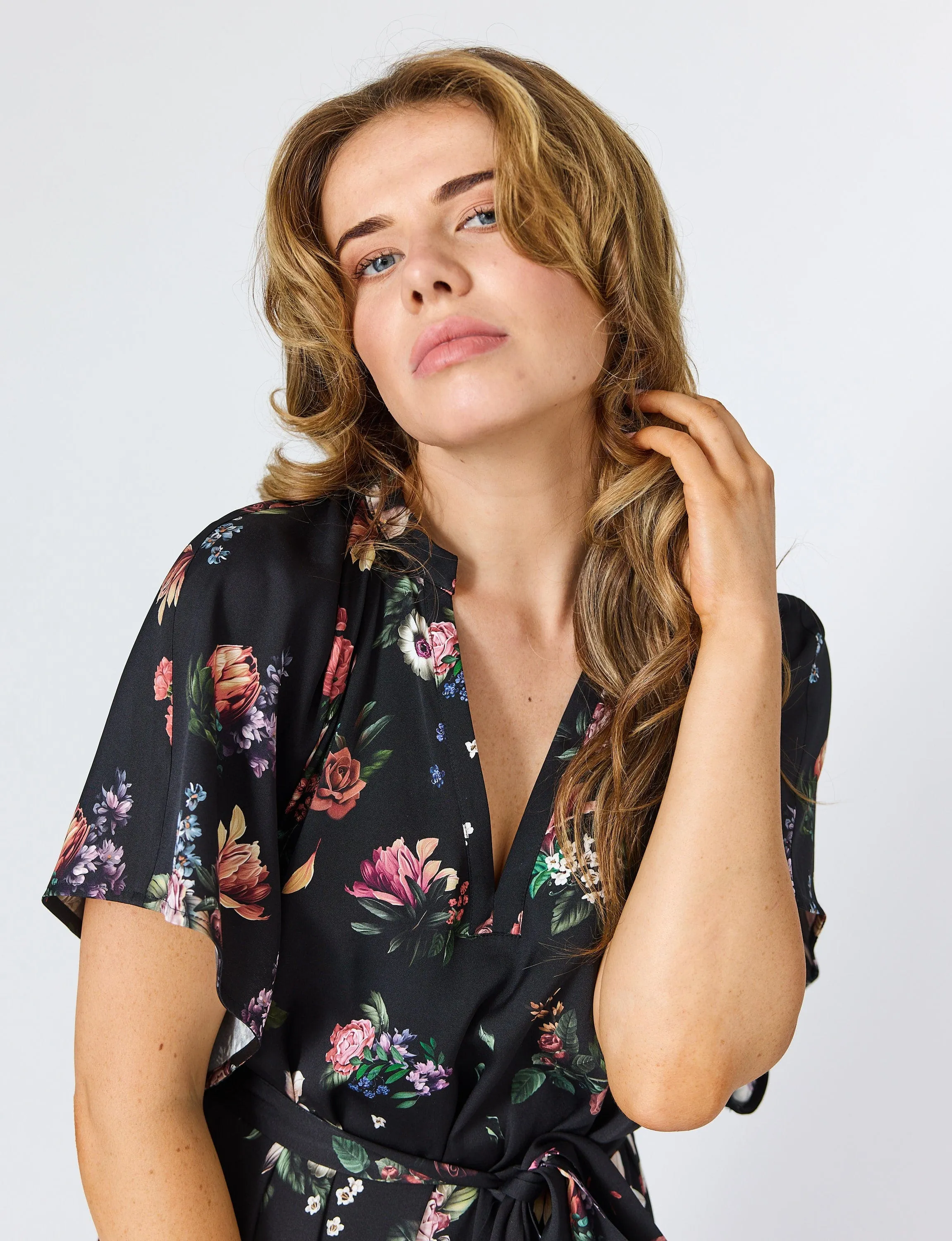Sarah Maxi Dress in Black