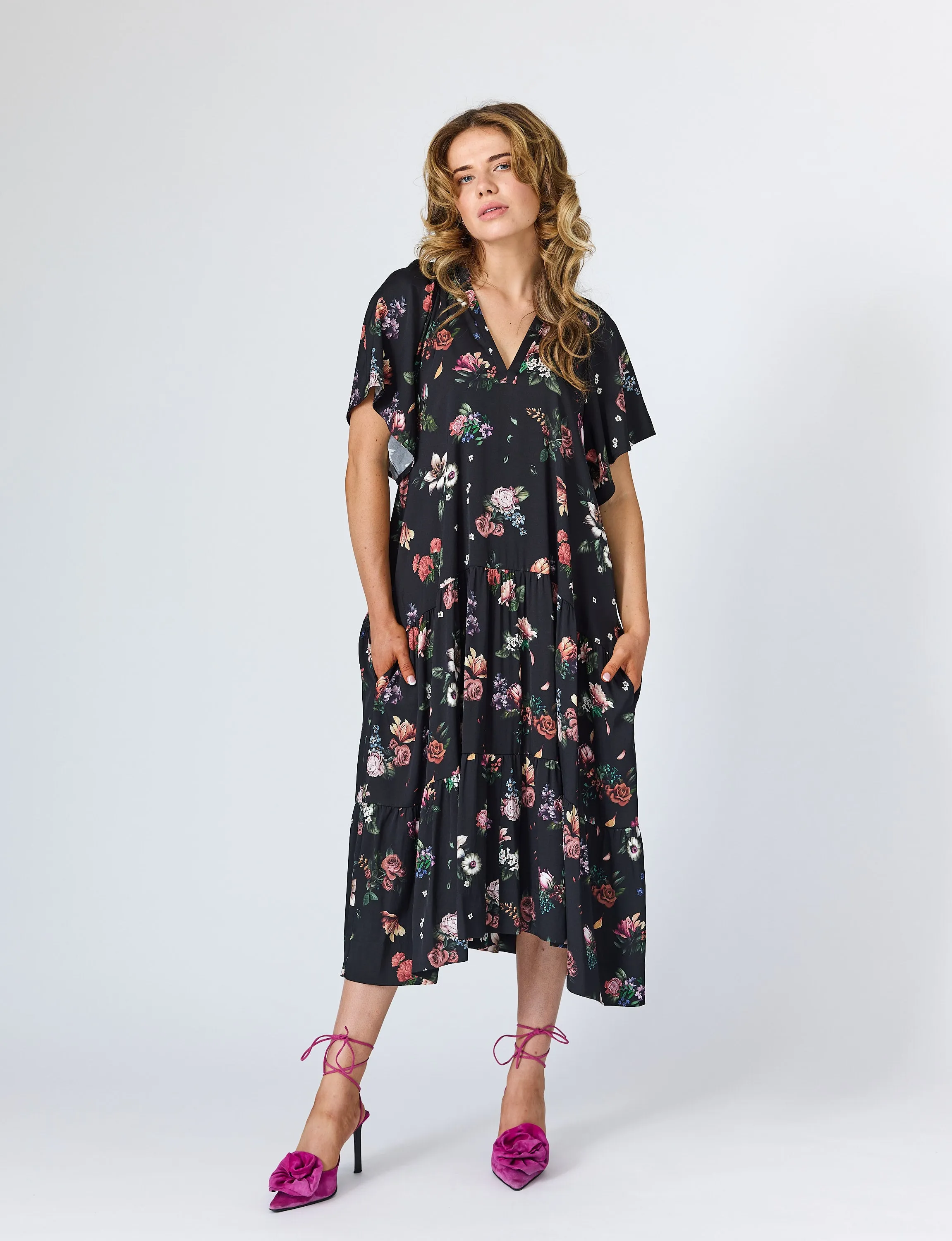 Sarah Maxi Dress in Black