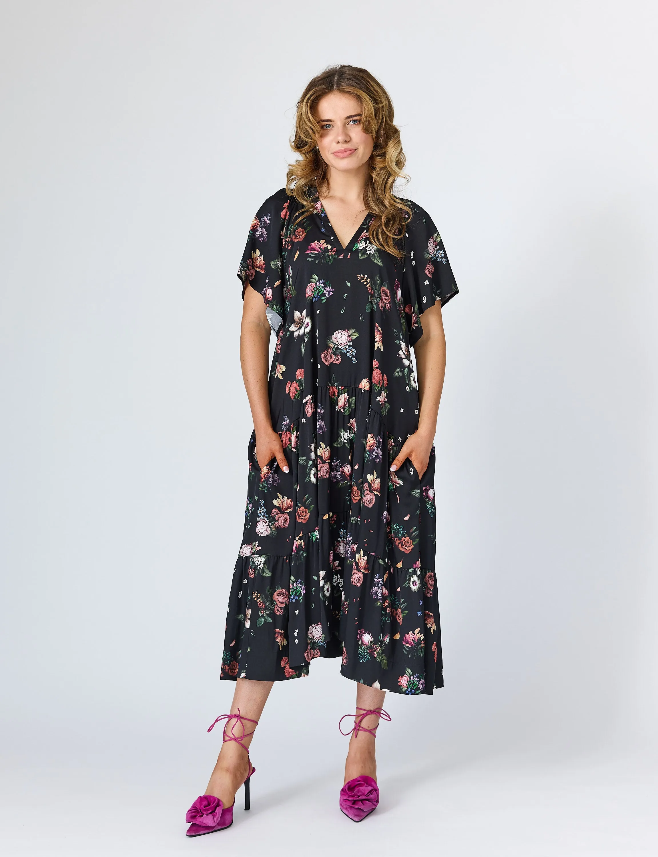 Sarah Maxi Dress in Black
