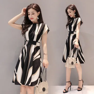 Short Sleeve Striped Summer Women Slimming Elegant Flare A-Line Dress
